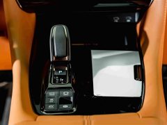 Toyota Alphard 2.5L Hybrid Executive Lounge - фото 16
