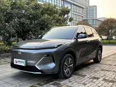 Geely Galaxy Starship 7 120km Discovery Edition - фото 1