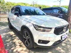 Volvo XC40 T4 four-wheel drive Zhiya Luxury Edition - фото 2