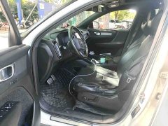 Volvo XC40 T4 four-wheel drive Zhiya Luxury Edition - фото 5