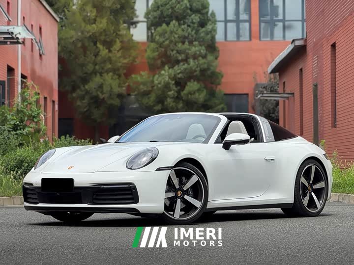 Porsche 911 Targa 4 3.0T - автомобиль из Китая