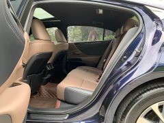 Lexus ES 200 Premium Edition - фото 5