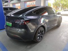 Tesla Model Y rear-wheel drive version - фото 2