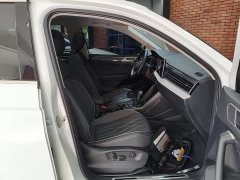 Volkswagen Tiguan L 380TSI automatic four-wheel drive R-Line version 7 seats - фото 10