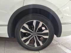 Volkswagen Tiguan L 380TSI automatic four-wheel drive R-Line version 7 seats - фото 16