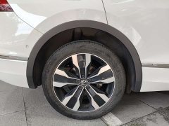Volkswagen Tiguan L 380TSI automatic four-wheel drive R-Line version 7 seats - фото 18