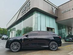 Voyah Lantu Zhiyin AWD Qiankun Edition - фото 3