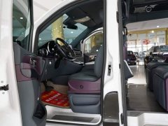 Mercedes-Benz V-Class V 260 L Long Wheelbase Luxury Edition - фото 5