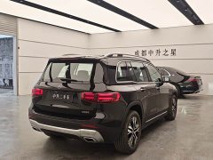 Mercedes-Benz GLB 220 Dynamic - фото 6