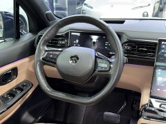 NIO ES8 2020 580KM seven-seater version - фото 14