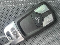 Audi A4L 40 TFSI Luxury Dynamic - фото 14