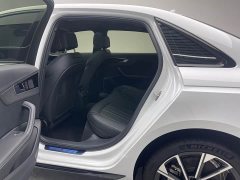 Audi A4L 40 TFSI Luxury Dynamic - фото 16