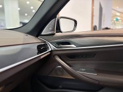 BMW 5 Series 2022 Facelift Three 530Li Exclusive M Sports Package - фото 10