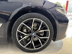 BMW 5 Series 2022 Facelift Three 530Li Exclusive M Sports Package - фото 19