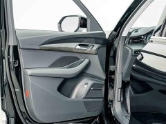 Audi Q6 40 TFSI quattro commemorative edition Yulin package 7 seats - фото 14