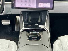 Lynk & Co Gaohe HiPhi Z four-seater version - фото 10