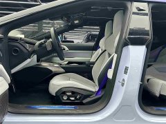 Lynk & Co Gaohe HiPhi Z four-seater version - фото 6