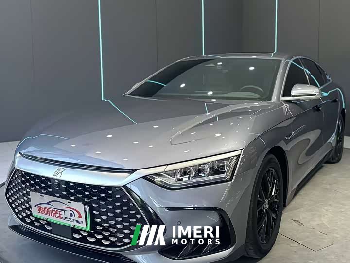 BYD Han DM-i Honor Edition 121KM Elite - автомобиль из Китая