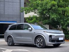 Li Auto Ideal L9 Max - фото 3