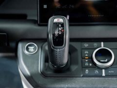 Land Rover Defender 90 3.0T P400 HSE - фото 14