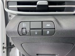 Lexus Elantra 2022 1.5L CVT LUX Premium Edition - фото 15