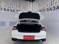 Lexus Elantra 2022 1.5L CVT LUX Premium Edition - фото 16