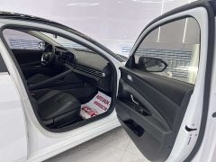 Lexus Elantra 2022 1.5L CVT LUX Premium Edition - фото 18