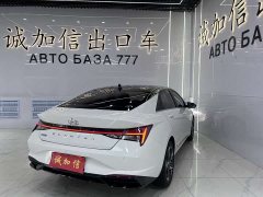 Lexus Elantra 2022 1.5L CVT LUX Premium Edition - фото 4