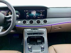 Mercedes-Benz E-Class E 300 L Sporty and Fashionable - фото 20