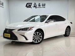 Lexus ES 2023 200 Excellence Edition - фото 1