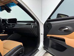 Lexus ES 2023 200 Excellence Edition - фото 12