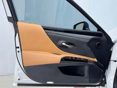 Lexus ES 2023 200 Excellence Edition - фото 7
