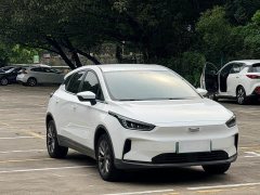 Geely Geometry C 400 Strive Edition - фото 3