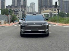 AITO M9 EREV Ultra 42kWh 6-Seater - фото 2