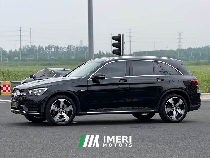 Mercedes-Benz GLC 300 L 4MATIC Dynamic Edition - автомобиль из Китая