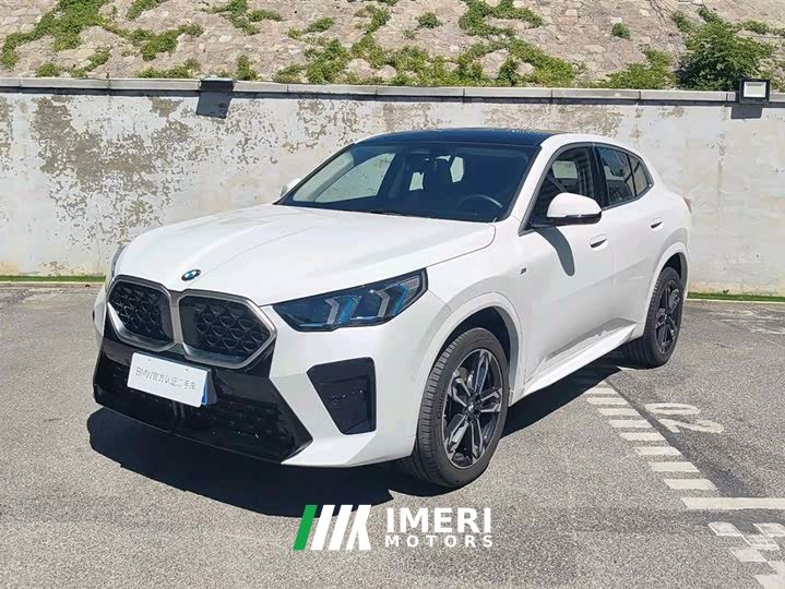 BMW X2 2023 sDrive25i M Off-Road Package - автомобиль из Китая