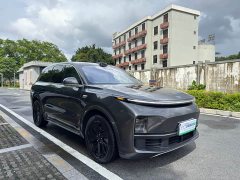 Li Auto Ideal L8 Max - фото 3