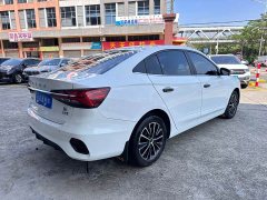 BMW Roewe i5 1.5L CVT Diamond Edition - фото 6