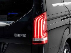 Mercedes-Benz V-Class 2022 V 260 L Long Wheelbase Premium Edition - фото 8