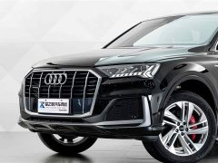 Audi Q7 45 TFSI quattro S line sports - фото 3