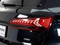 Audi Q7 55 TFSI quattro S line ice and snow sports version - фото 8