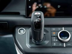 Land Rover Defender 110 3.0T P400 XS - фото 17