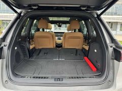 Li Auto Ideal ONE 2020 extended range 6-seater version - фото 16