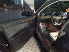 Tesla Model Y rear-wheel drive version - фото 12