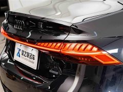 Audi A7L 2023 45 TFSI quattro S-line Black Warrior Edition - фото 9