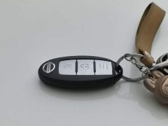 Nissan Qashqai 2.0L CVT Deluxe Edition - фото 19