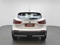Nissan Qashqai 2.0L CVT Deluxe Edition - фото 4