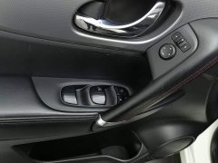Nissan Qashqai 2.0L CVT Deluxe Edition - фото 9