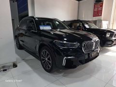 BMW X5 2022 xDrive 30Li Exclusive M Sports Package - фото 3