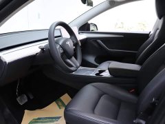 Tesla Model Y rear-wheel drive version - фото 13